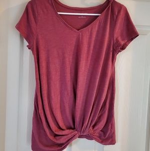 Twist front tshirt